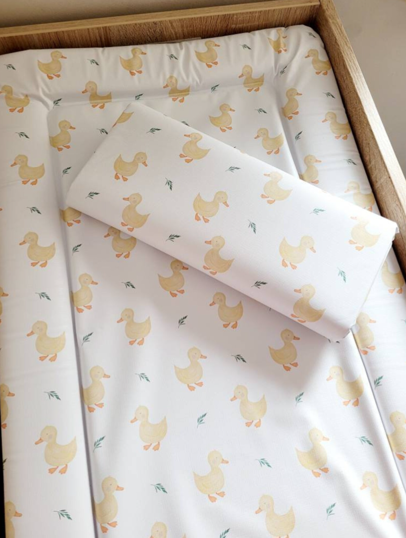Duckling Wedge Changing Mat